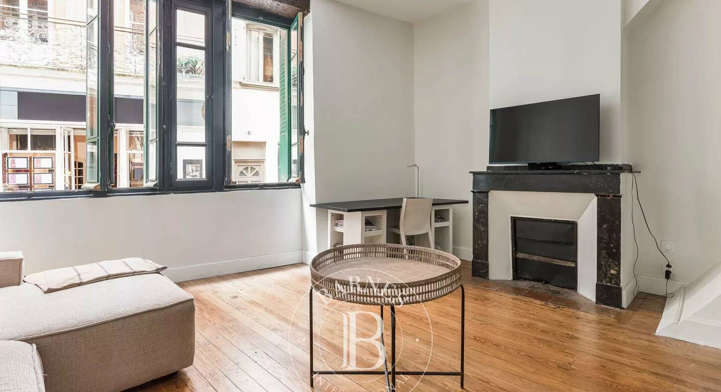Show - BARNES Toulouse - Immobilier de luxe, appartements et maisons de prestige à Toulouse