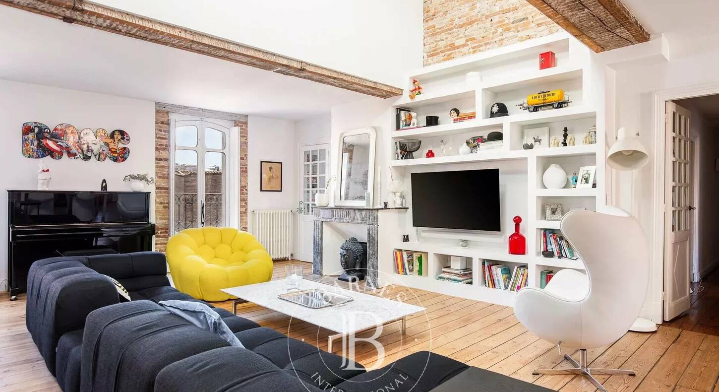 Show - BARNES Toulouse - Immobilier de luxe, appartements et maisons de prestige à Toulouse