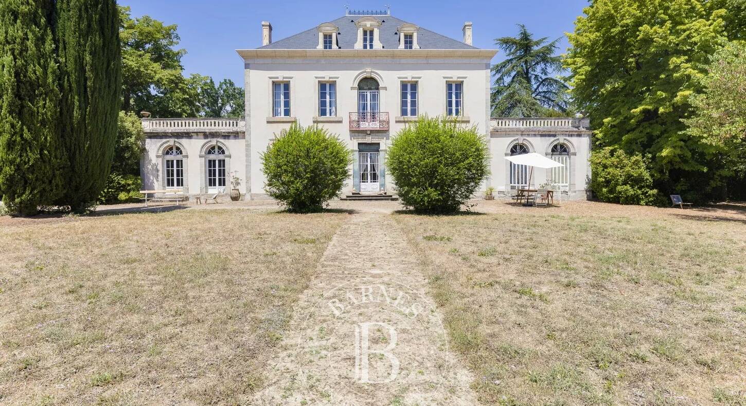 Show - BARNES Toulouse - Immobilier de luxe, appartements et maisons de prestige à Toulouse