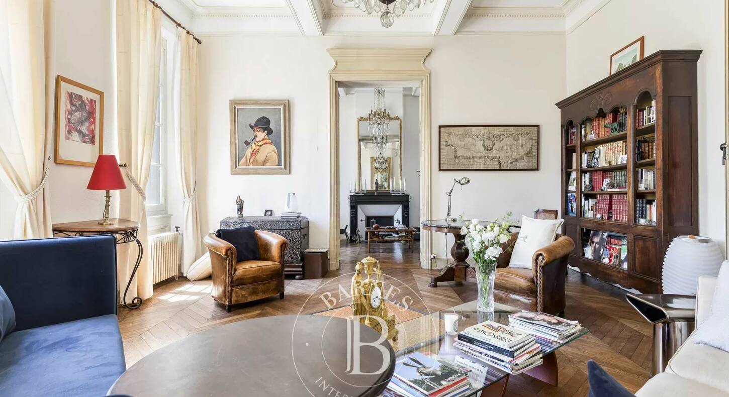 Show - BARNES Toulouse - Immobilier de luxe, appartements et maisons de prestige à Toulouse