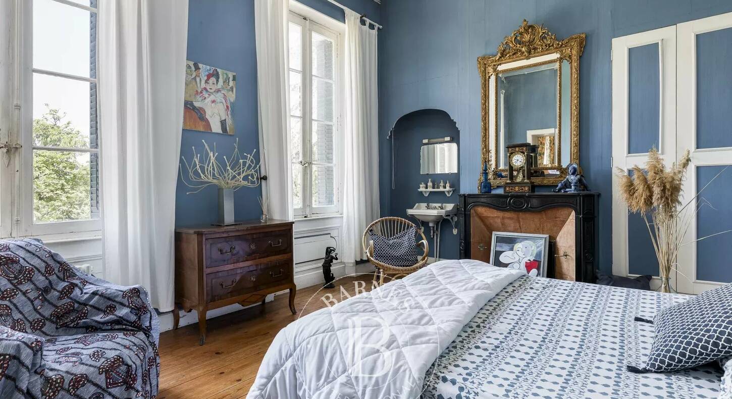 Show - BARNES Toulouse - Immobilier de luxe, appartements et maisons de prestige à Toulouse