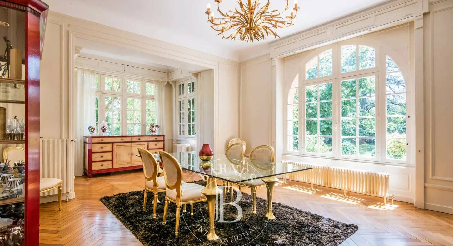 Show - BARNES Agency, luxury real estate in Toulouse
