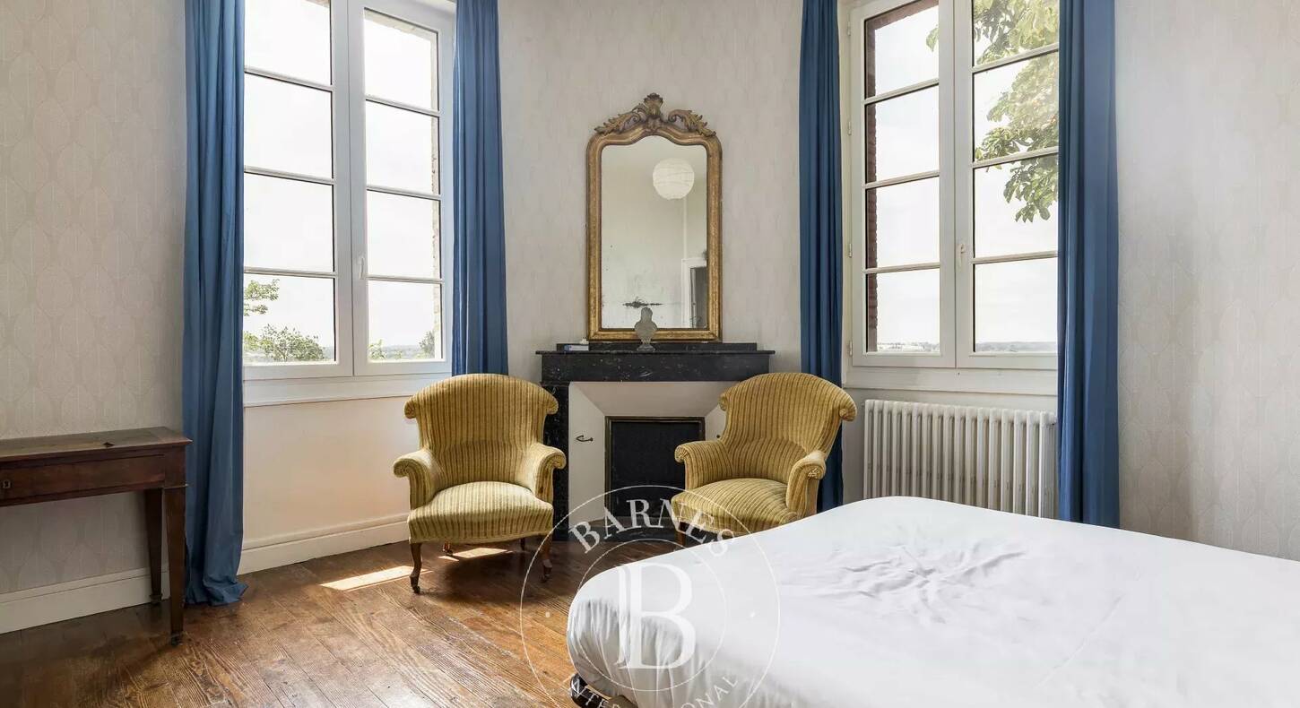Show - BARNES Toulouse - Immobilier de luxe, appartements et maisons de prestige à Toulouse