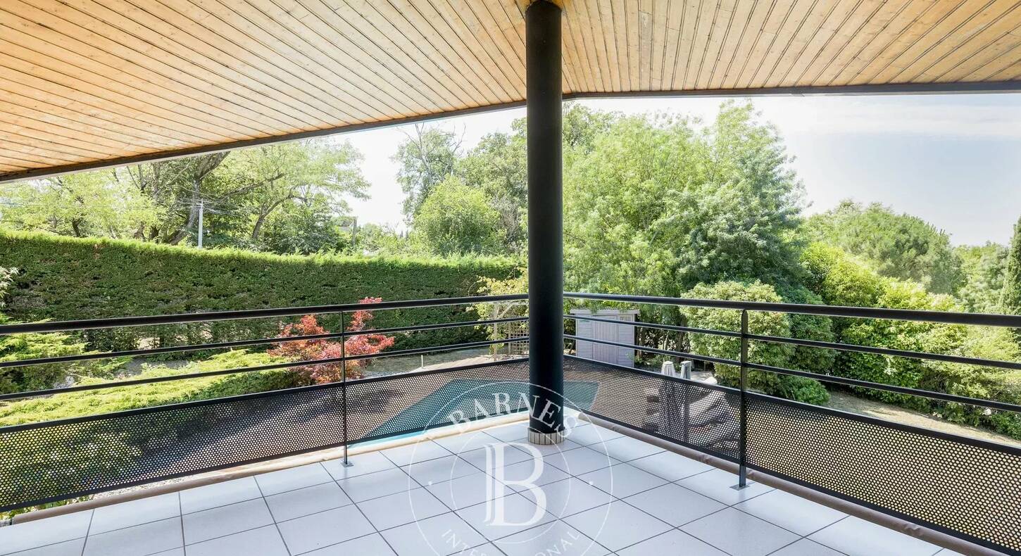 Show - BARNES Toulouse - Immobilier de luxe, appartements et maisons de prestige à Toulouse