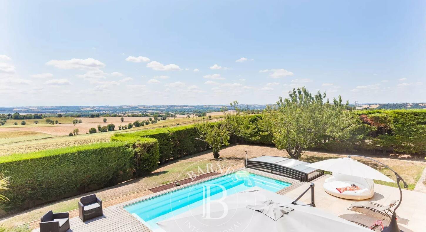 Show - BARNES Toulouse - Immobilier de luxe, appartements et maisons de prestige à Toulouse