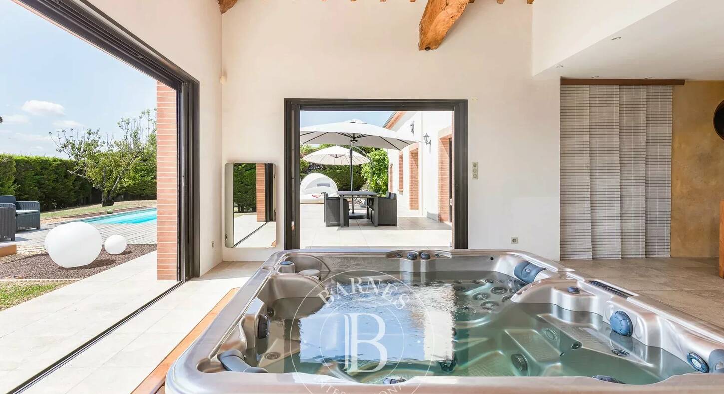 Show - BARNES Toulouse - Immobilier de luxe, appartements et maisons de prestige à Toulouse