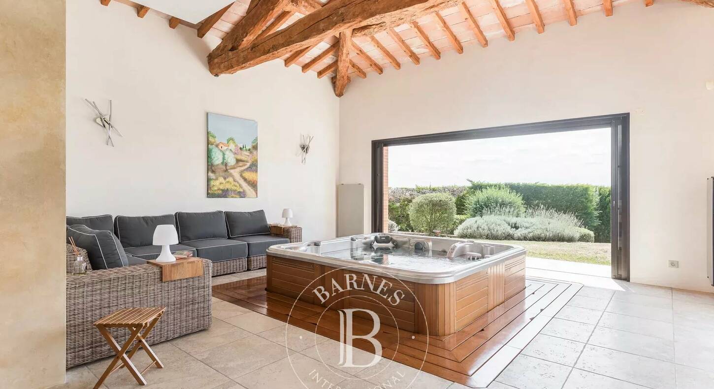 Show - BARNES Toulouse - Immobilier de luxe, appartements et maisons de prestige à Toulouse