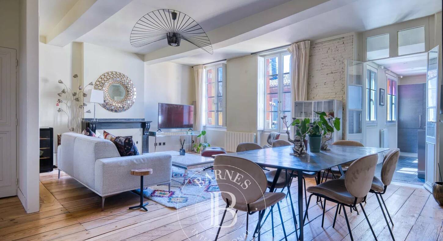 Show - BARNES Toulouse - Immobilier de luxe, appartements et maisons de prestige à Toulouse