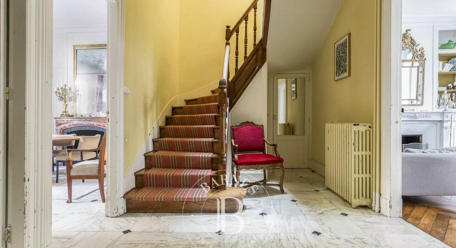 Show - BARNES Agency, luxury real estate in Toulouse