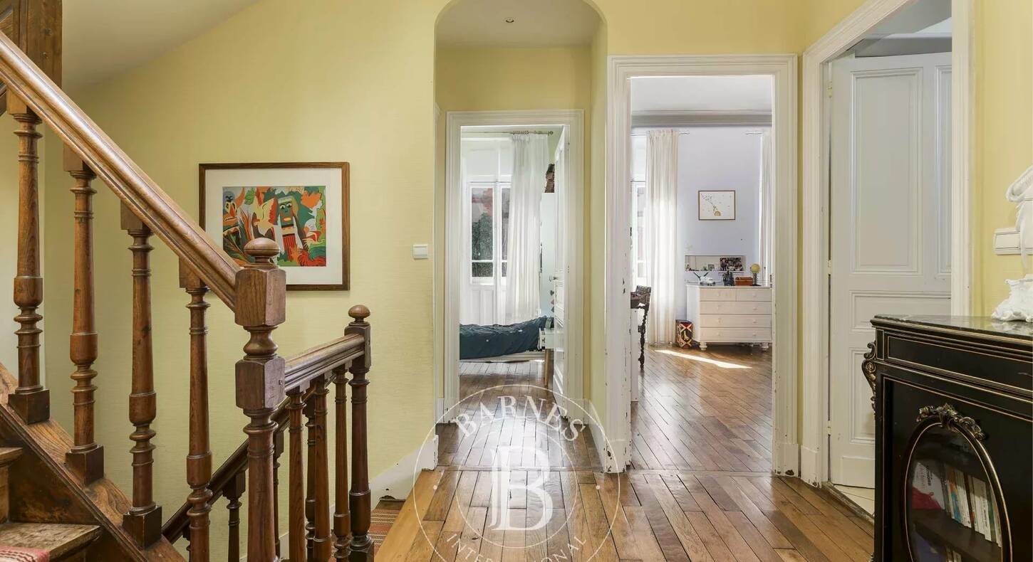 Show - BARNES Agency, luxury real estate in Toulouse