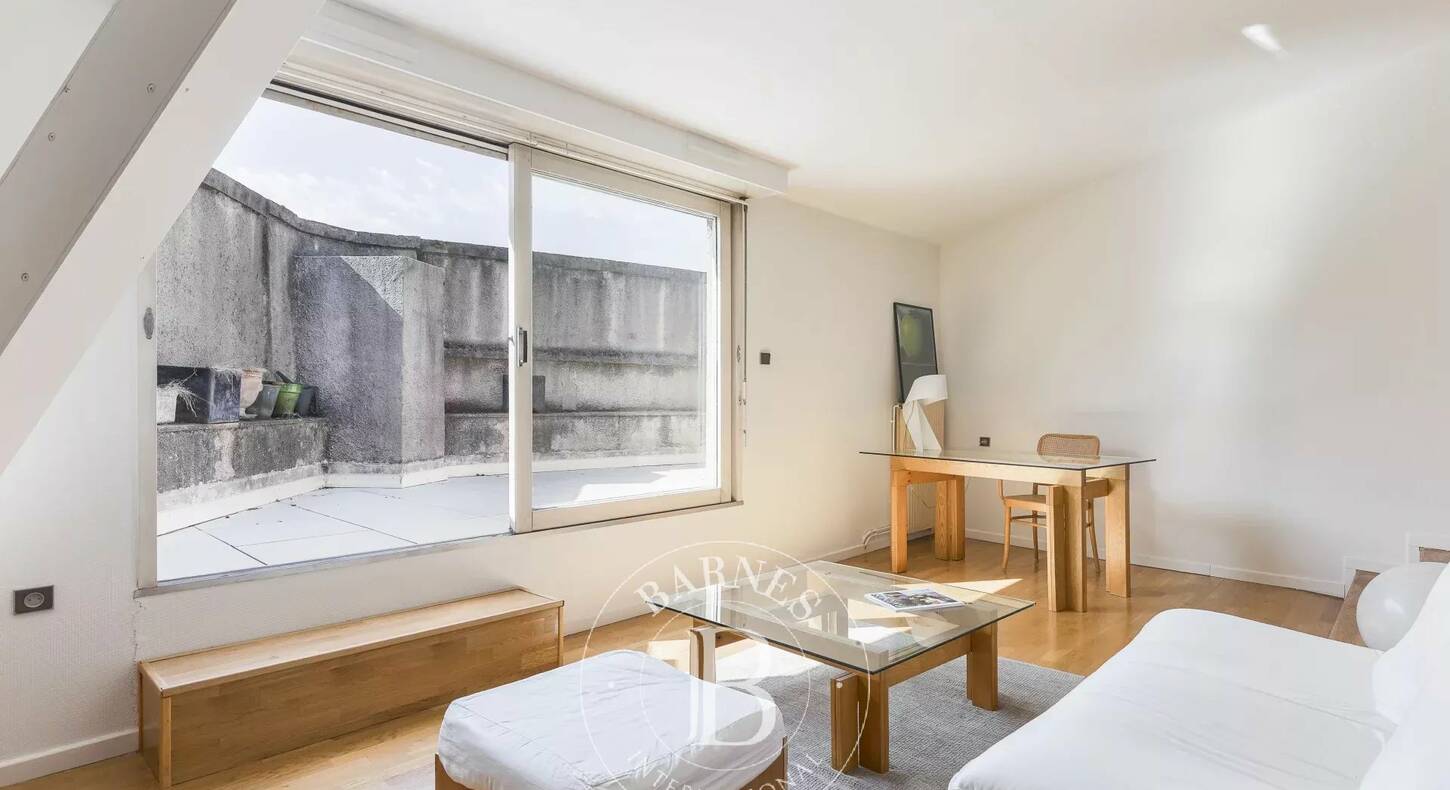 Show - BARNES Toulouse - Immobilier de luxe, appartements et maisons de prestige à Toulouse
