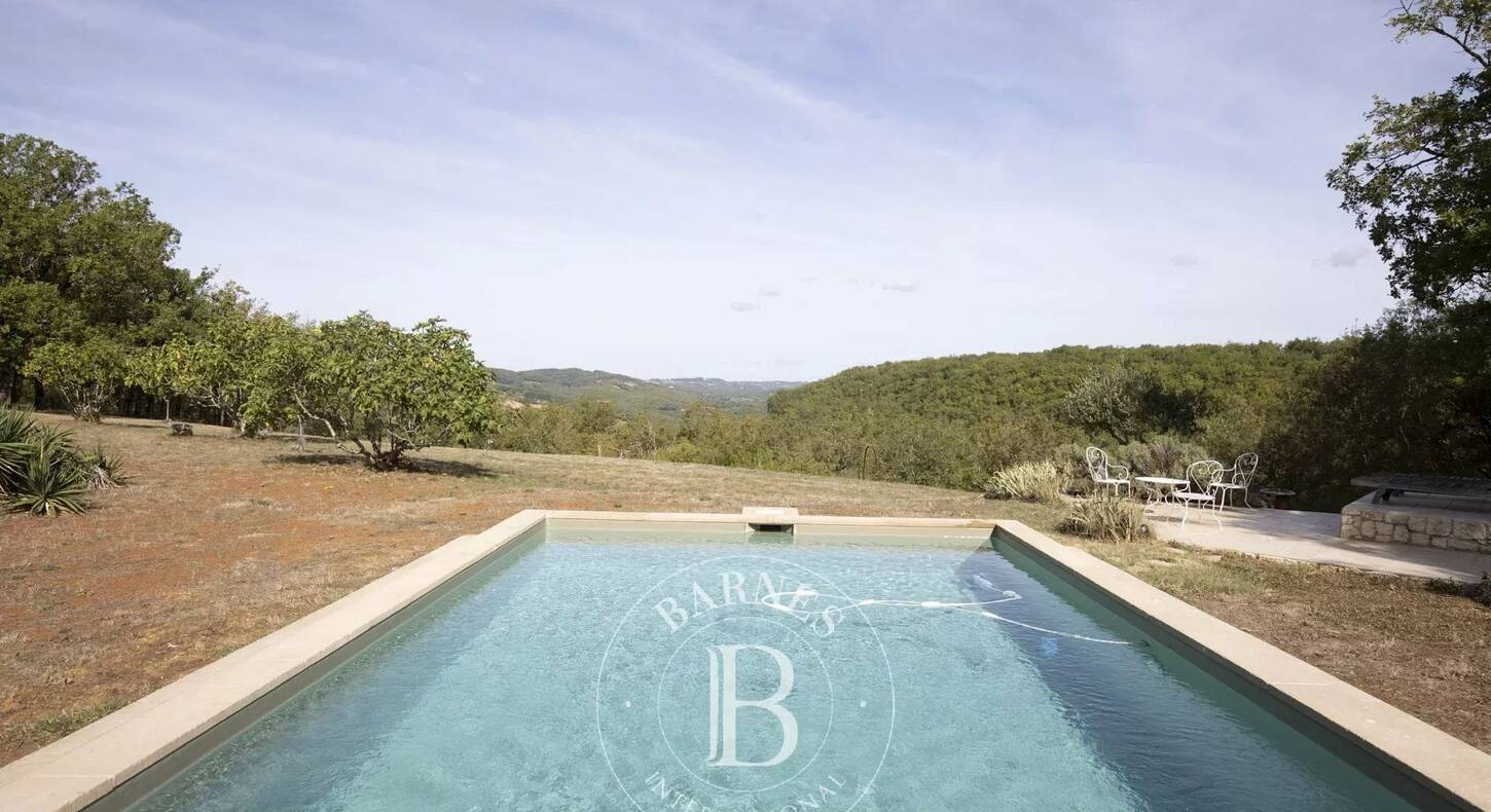 Show - BARNES Agency, luxury real estate in Toulouse