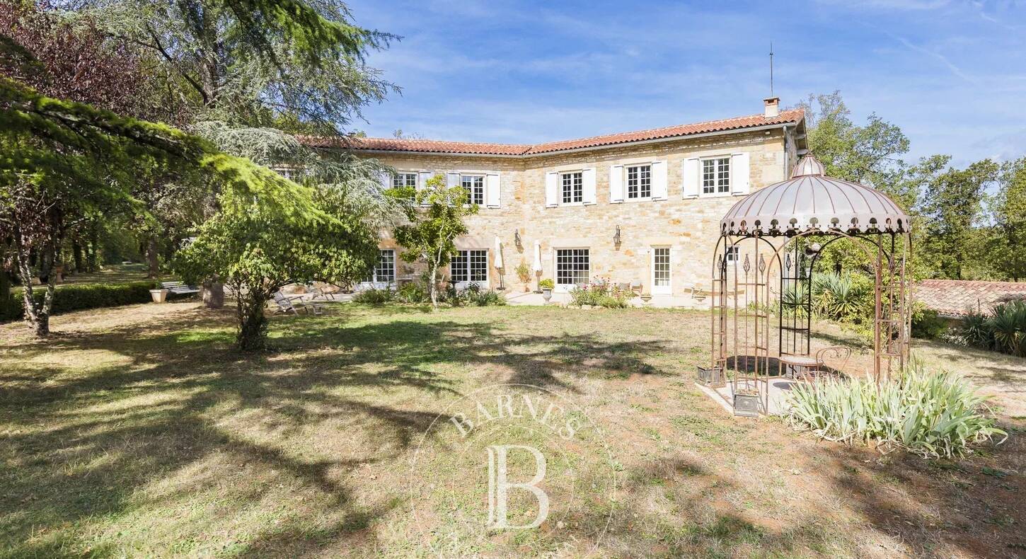 Show - BARNES Agency, luxury real estate in Toulouse