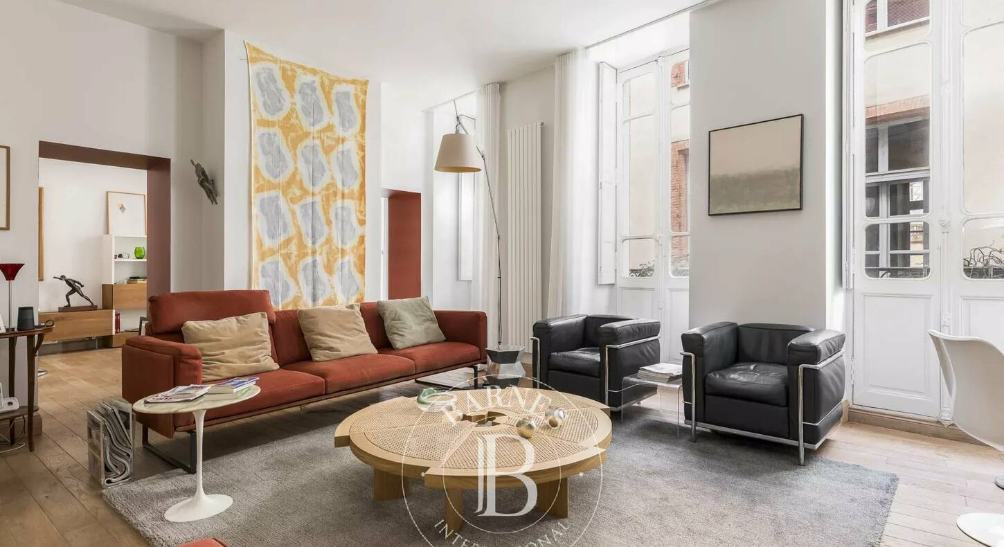 Show - BARNES Toulouse - Immobilier de luxe, appartements et maisons de prestige à Toulouse