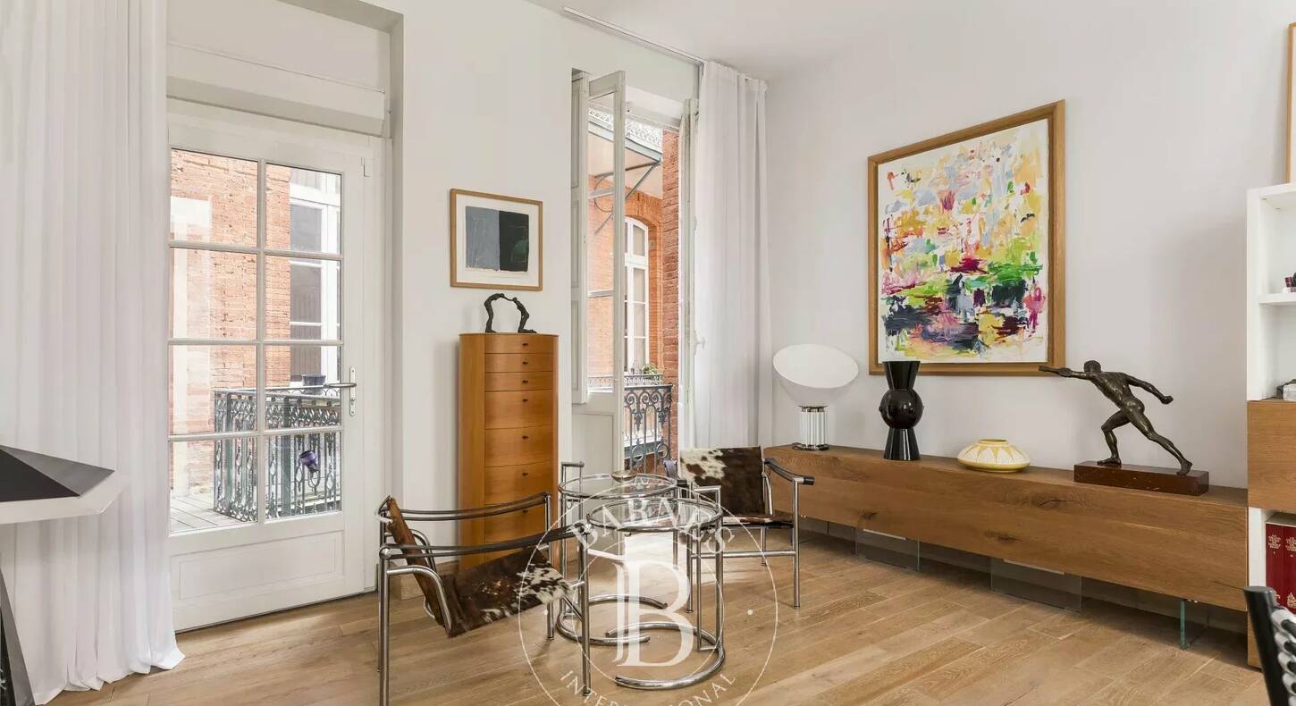 Show - BARNES Toulouse - Immobilier de luxe, appartements et maisons de prestige à Toulouse