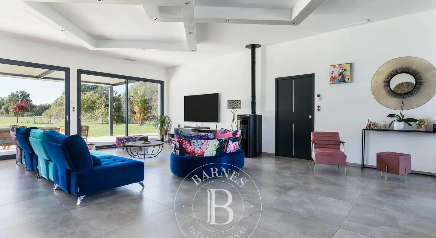 Show - BARNES Toulouse - Immobilier de luxe, appartements et maisons de prestige à Toulouse