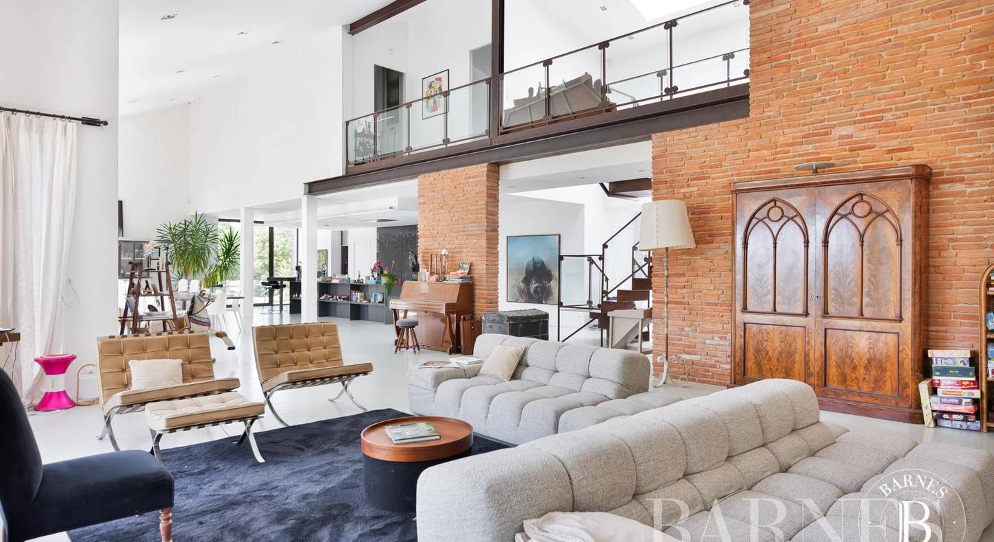 Show - BARNES Toulouse - Immobilier de luxe, appartements et maisons de prestige à Toulouse