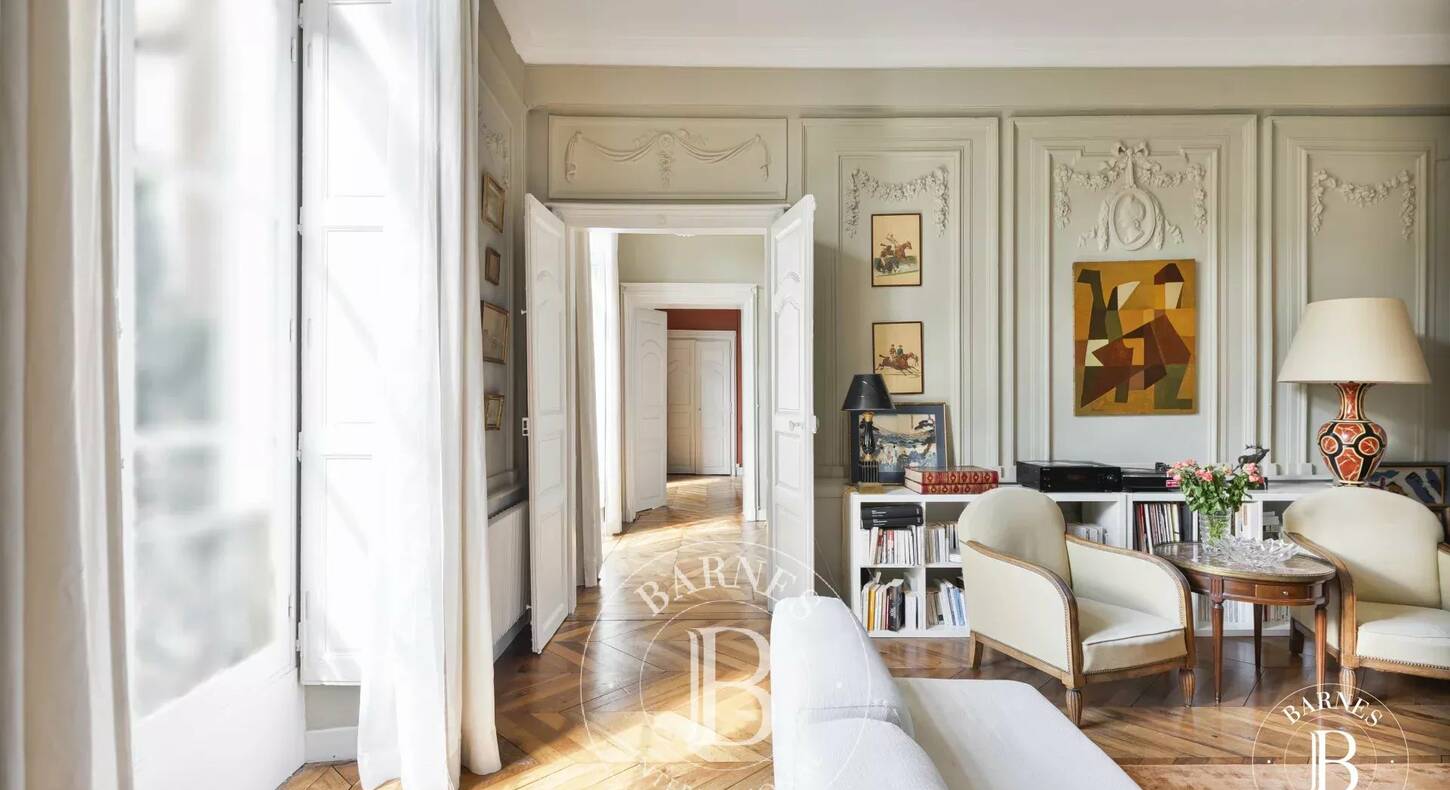 Show - BARNES Toulouse - Immobilier de luxe, appartements et maisons de prestige à Toulouse