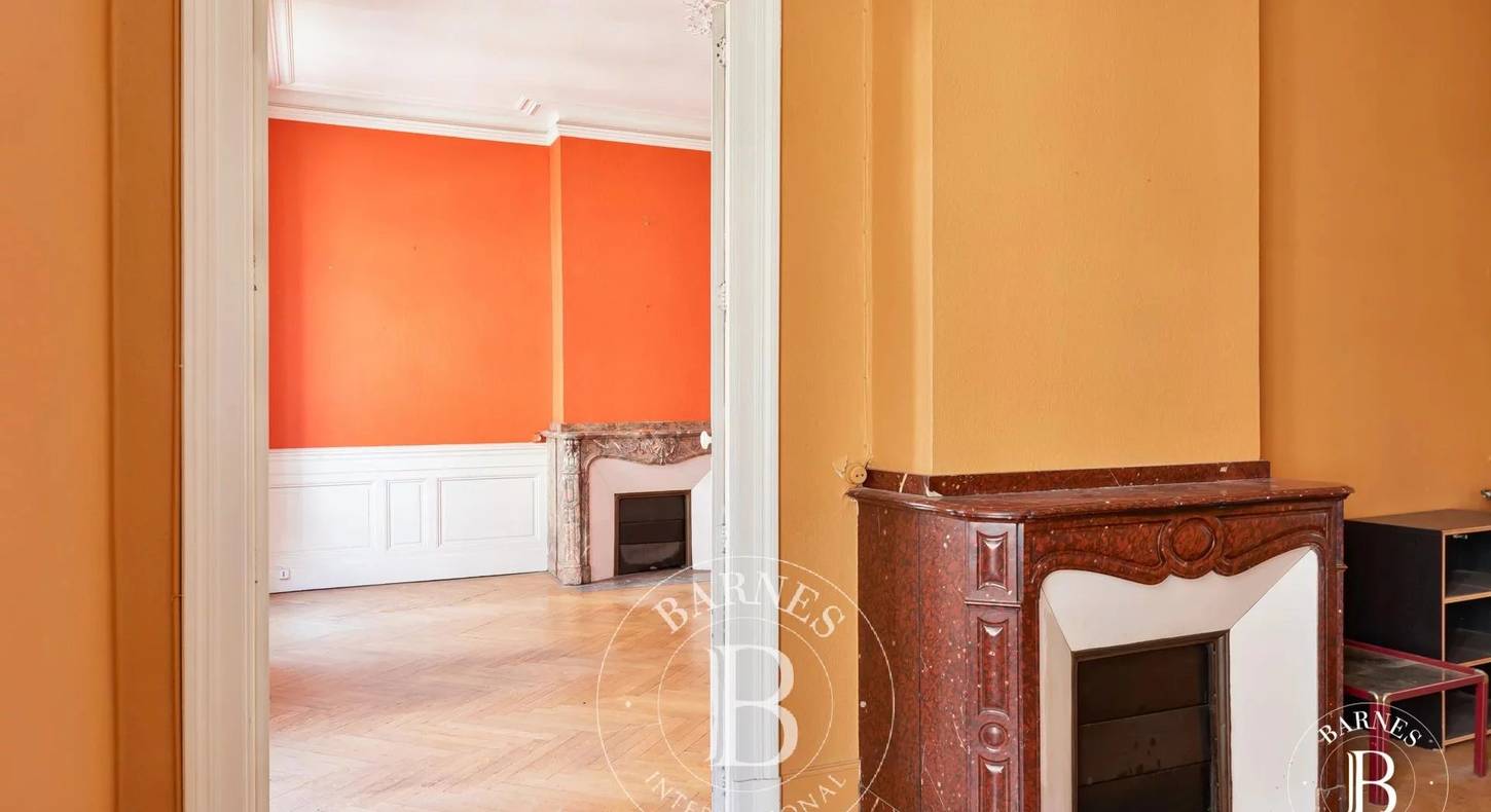 Show - BARNES Toulouse - Immobilier de luxe, appartements et maisons de prestige à Toulouse