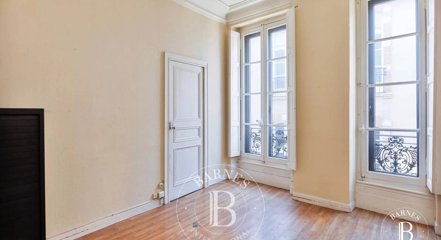 Show - BARNES Toulouse - Immobilier de luxe, appartements et maisons de prestige à Toulouse