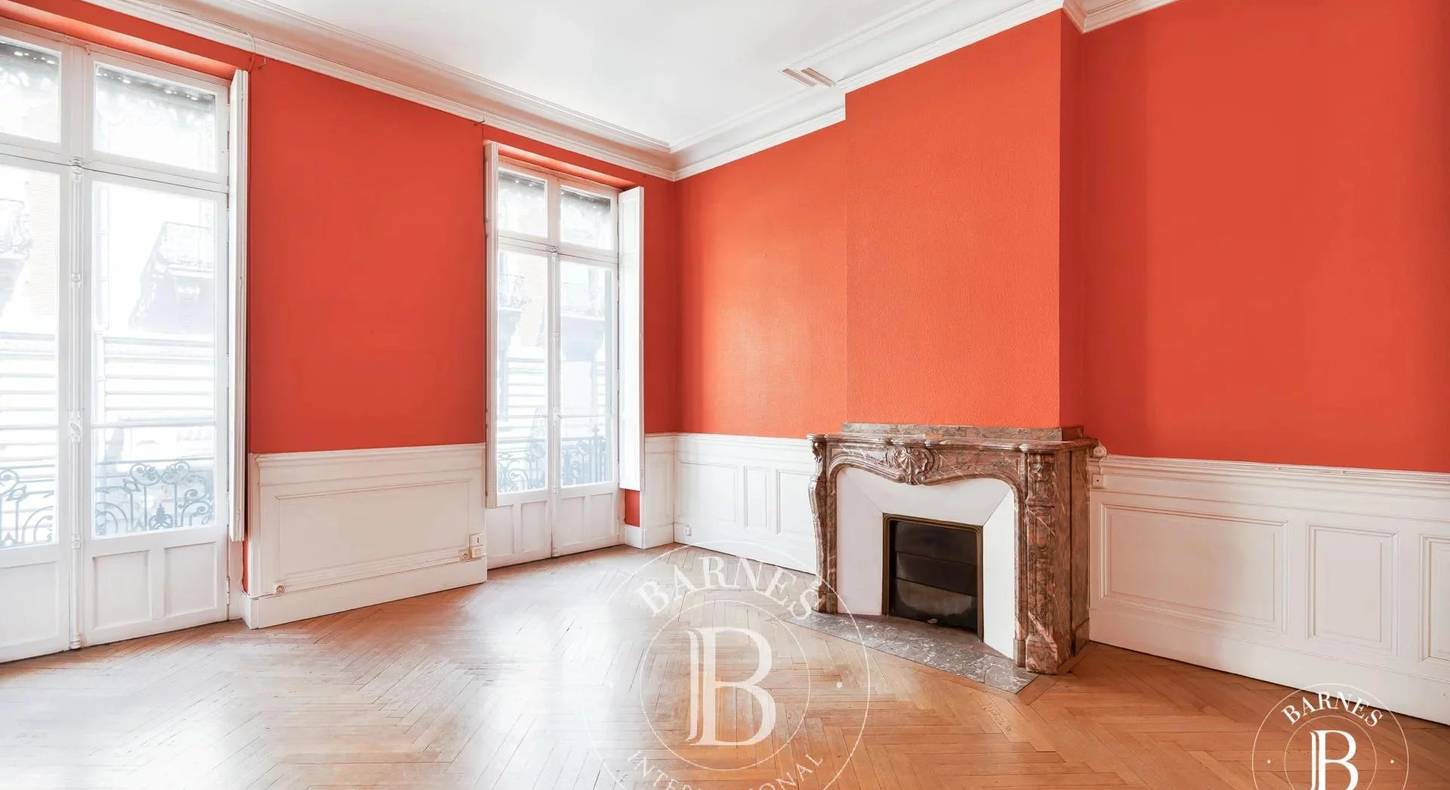 Show - BARNES Toulouse - Immobilier de luxe, appartements et maisons de prestige à Toulouse