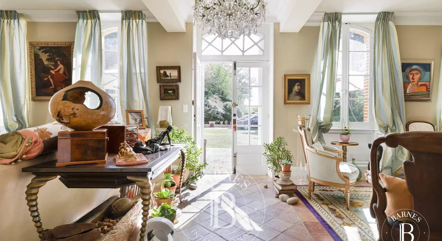 Show - BARNES Toulouse - Immobilier de luxe, appartements et maisons de prestige à Toulouse