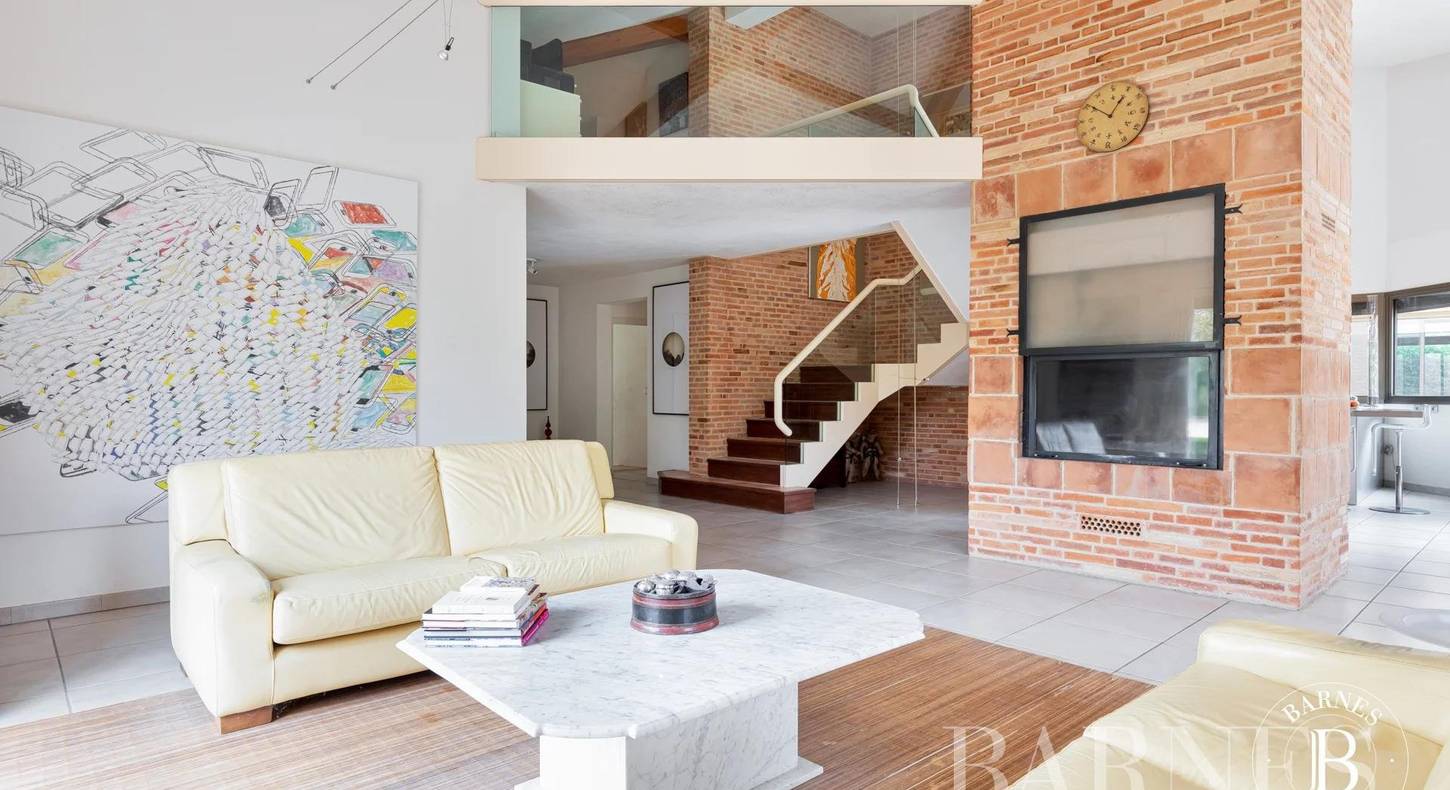 Show - BARNES Toulouse - Immobilier de luxe, appartements et maisons de prestige à Toulouse