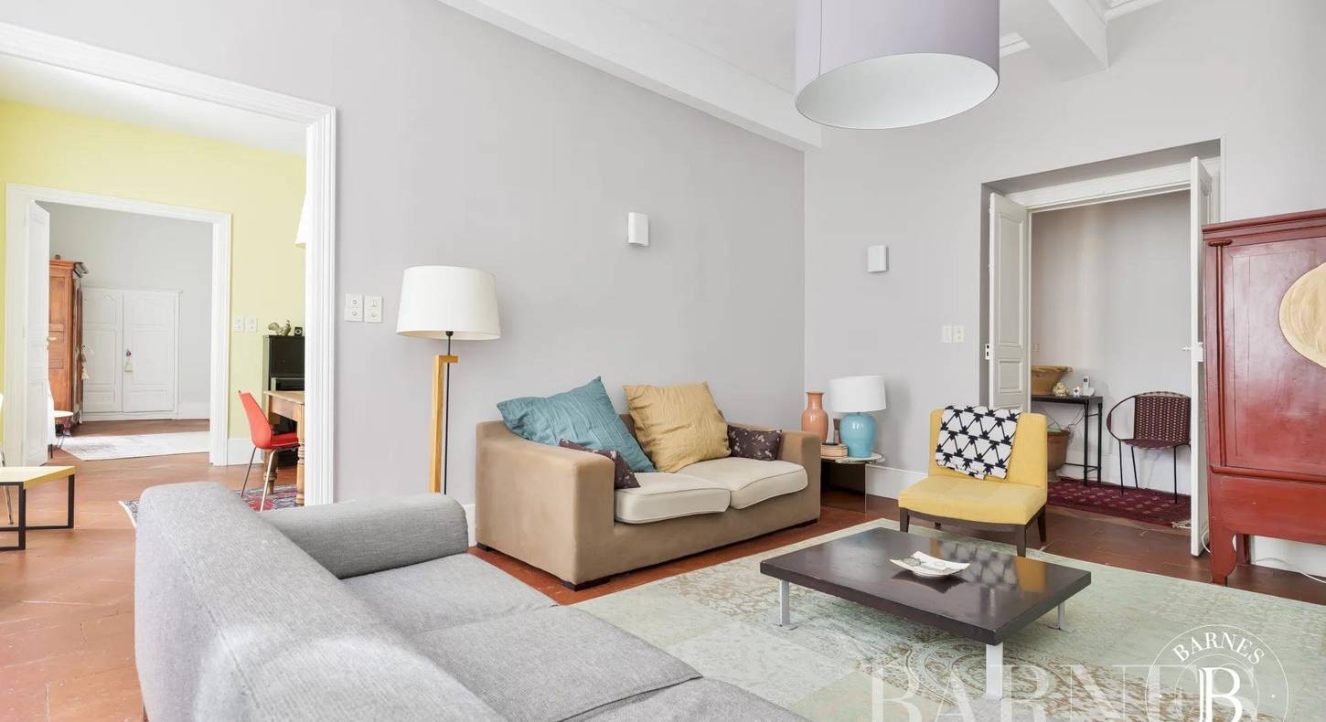 Show - BARNES Toulouse - Immobilier de luxe, appartements et maisons de prestige à Toulouse