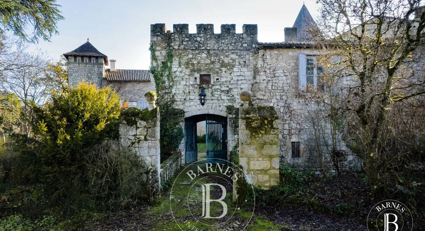 Show - BARNES Toulouse - Immobilier de luxe, appartements et maisons de prestige à Toulouse