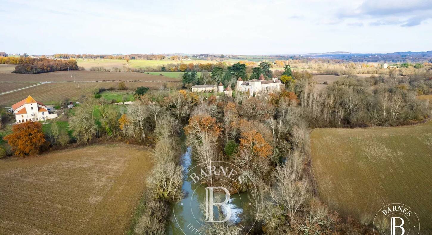 Show - BARNES Toulouse - Immobilier de luxe, appartements et maisons de prestige à Toulouse