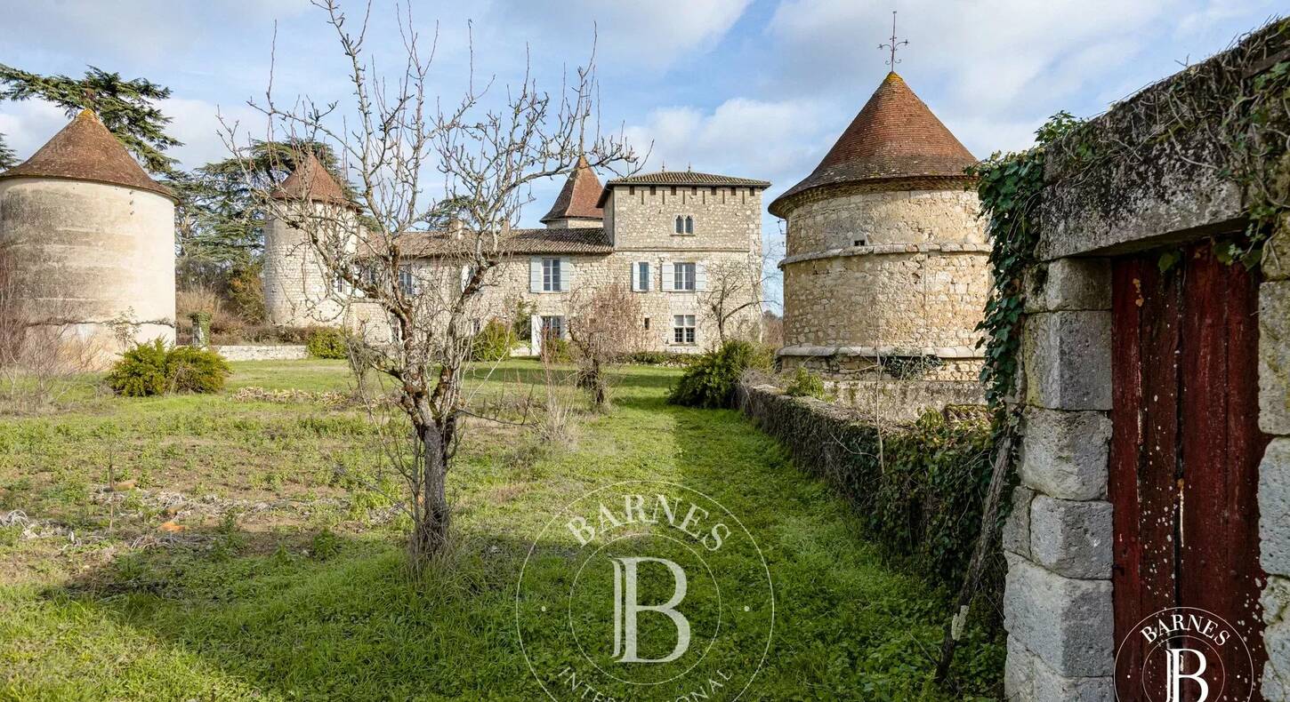 Show - BARNES Toulouse - Immobilier de luxe, appartements et maisons de prestige à Toulouse