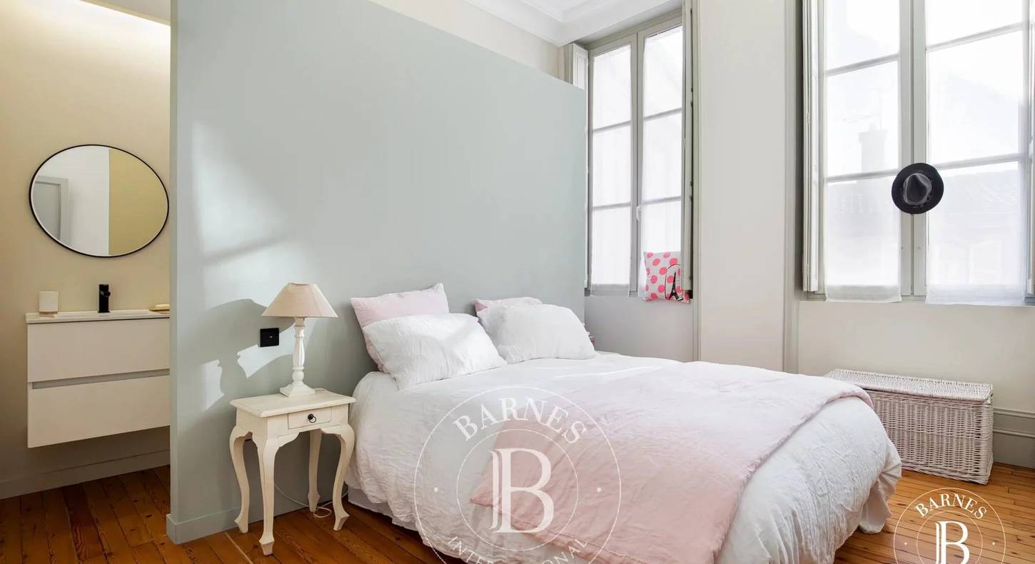 Show - BARNES Agency, luxury real estate in Toulouse