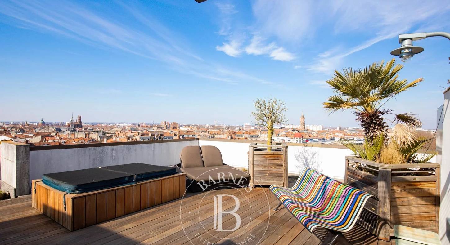 Show - BARNES Agency, luxury real estate in Toulouse