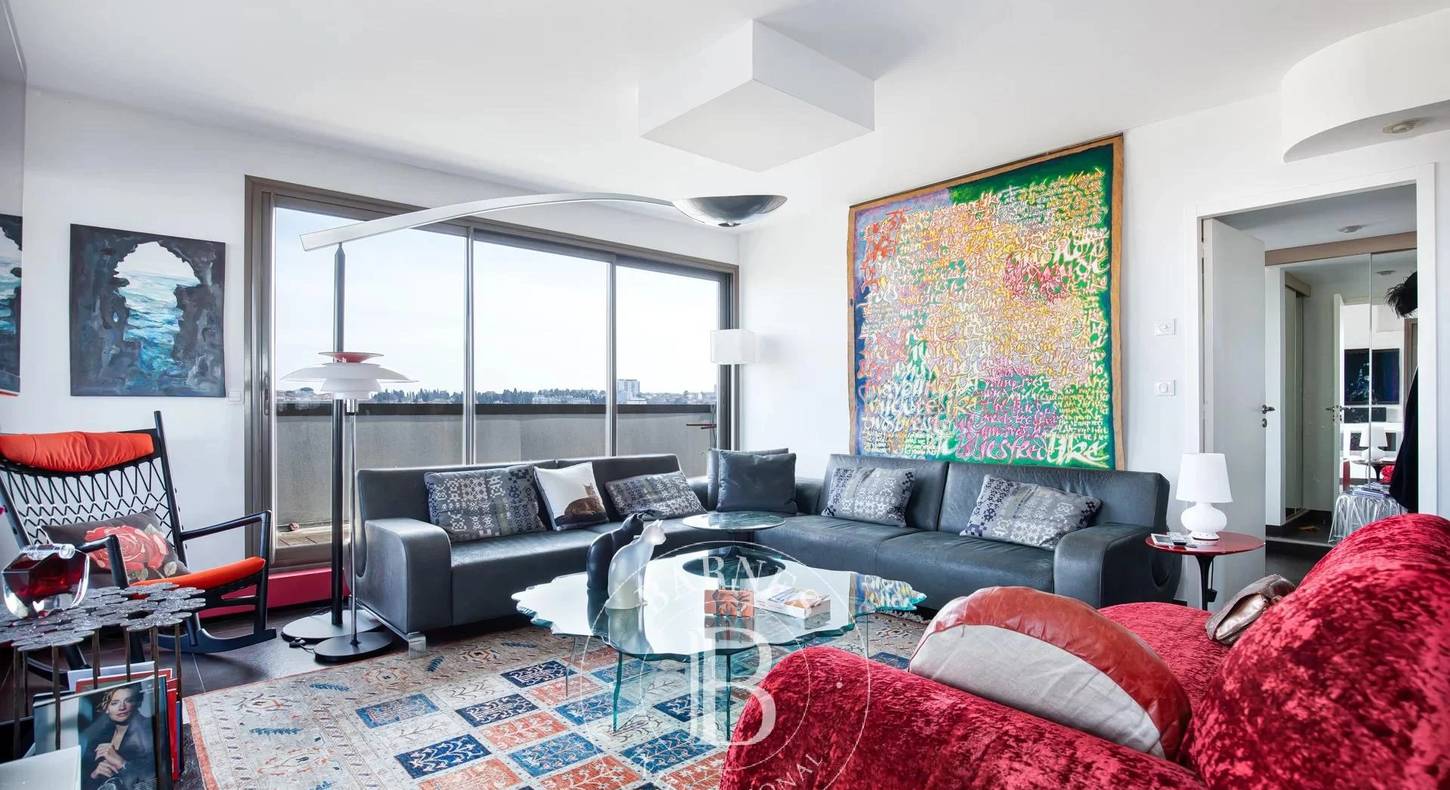 Show - BARNES Agency, luxury real estate in Toulouse