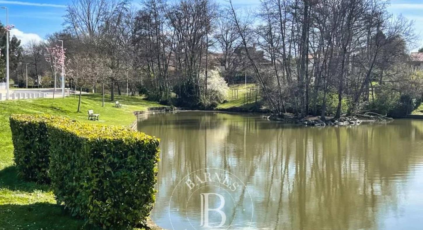 Show - BARNES Toulouse - Immobilier de luxe, appartements et maisons de prestige à Toulouse