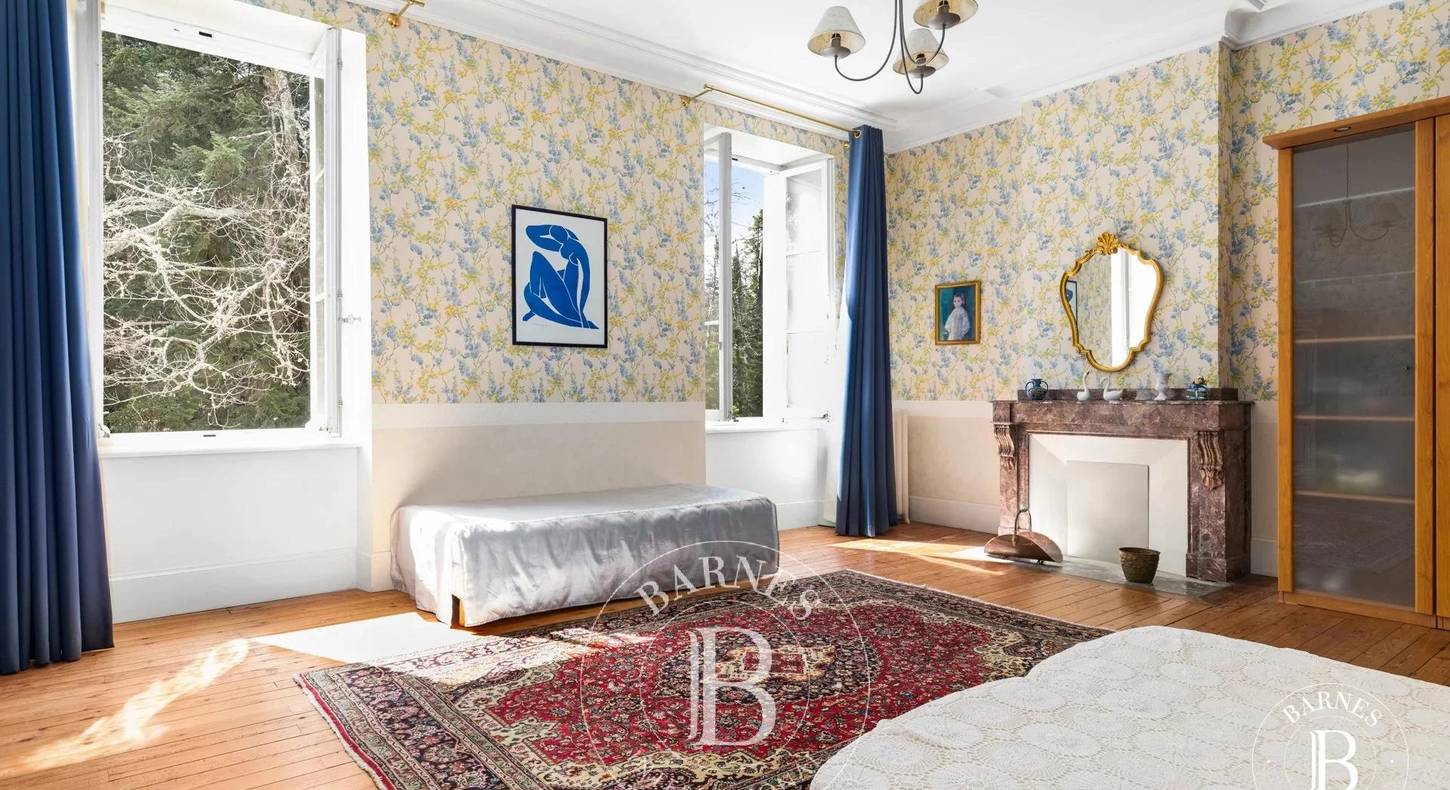 Show - BARNES Toulouse - Immobilier de luxe, appartements et maisons de prestige à Toulouse
