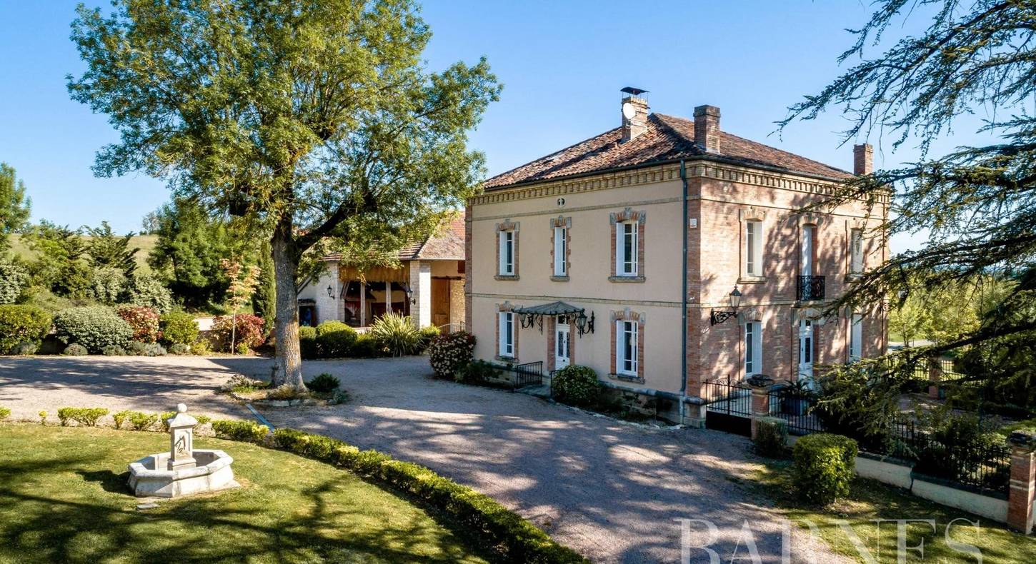 Show - BARNES Toulouse - Immobilier de luxe, appartements et maisons de prestige à Toulouse