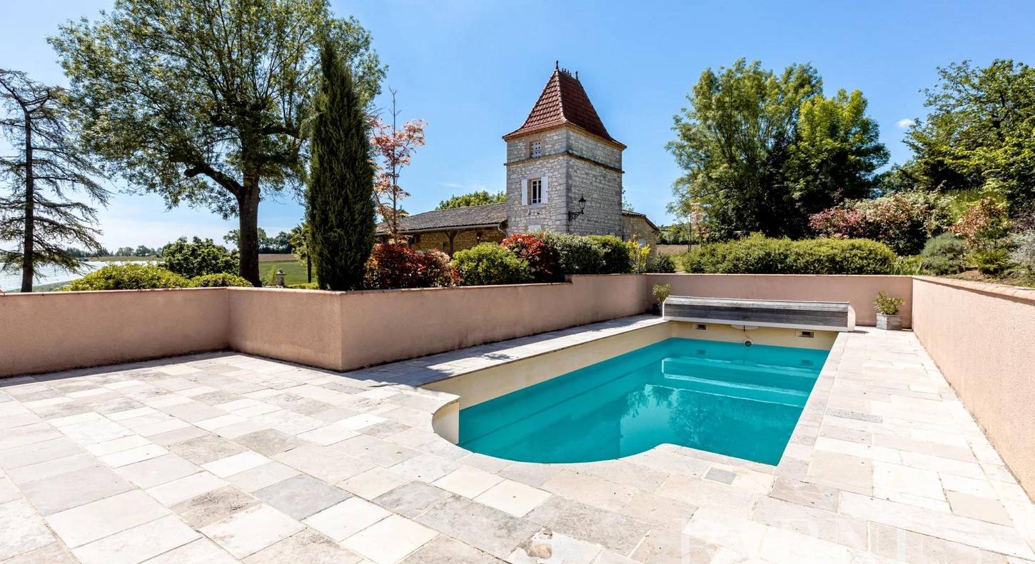 Show - BARNES Toulouse - Immobilier de luxe, appartements et maisons de prestige à Toulouse