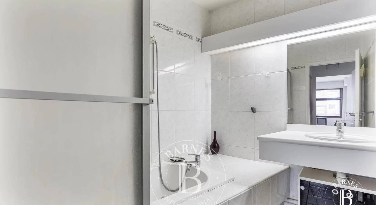 Show - BARNES Agency, luxury real estate in Toulouse