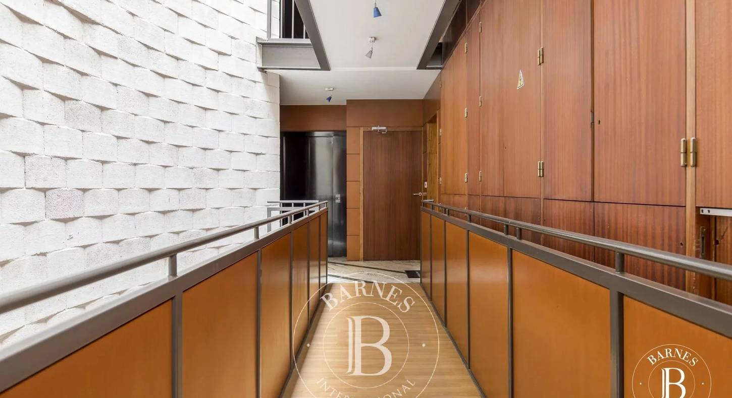 Show - BARNES Agency, luxury real estate in Toulouse