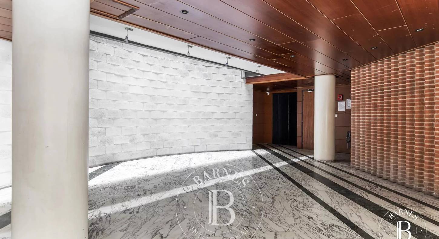 Show - BARNES Agency, luxury real estate in Toulouse