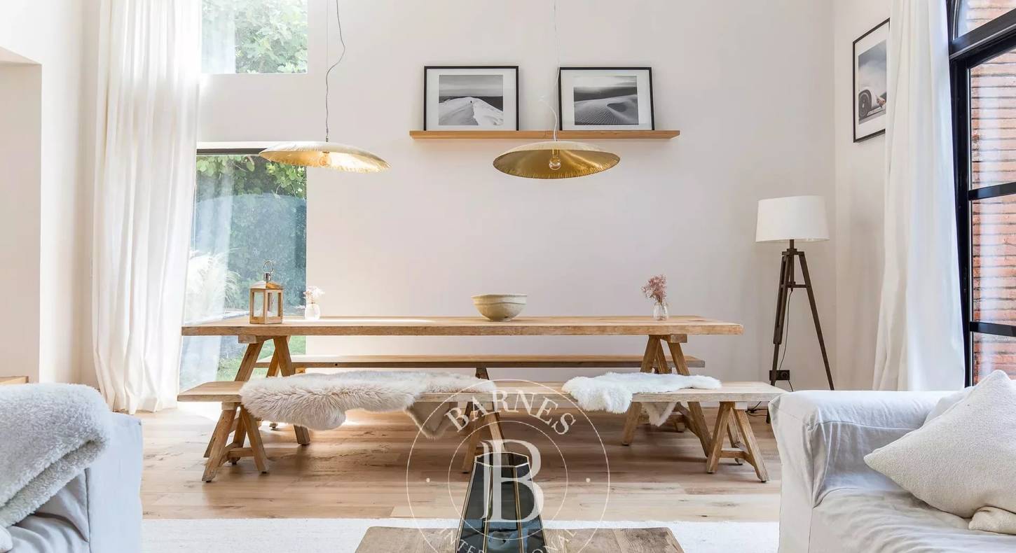 Show - BARNES Toulouse - Immobilier de luxe, appartements et maisons de prestige à Toulouse