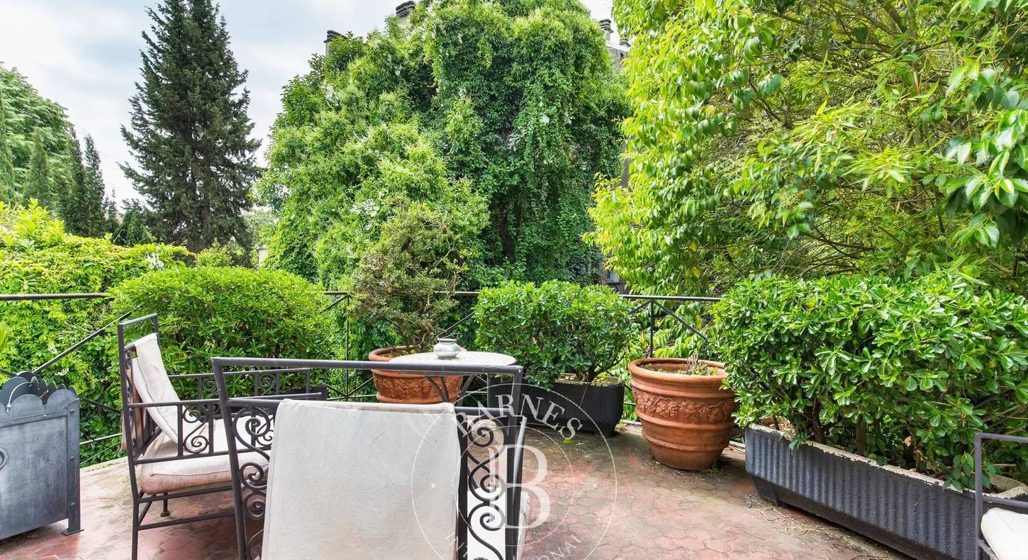 Show - BARNES Toulouse - Immobilier de luxe, appartements et maisons de prestige à Toulouse