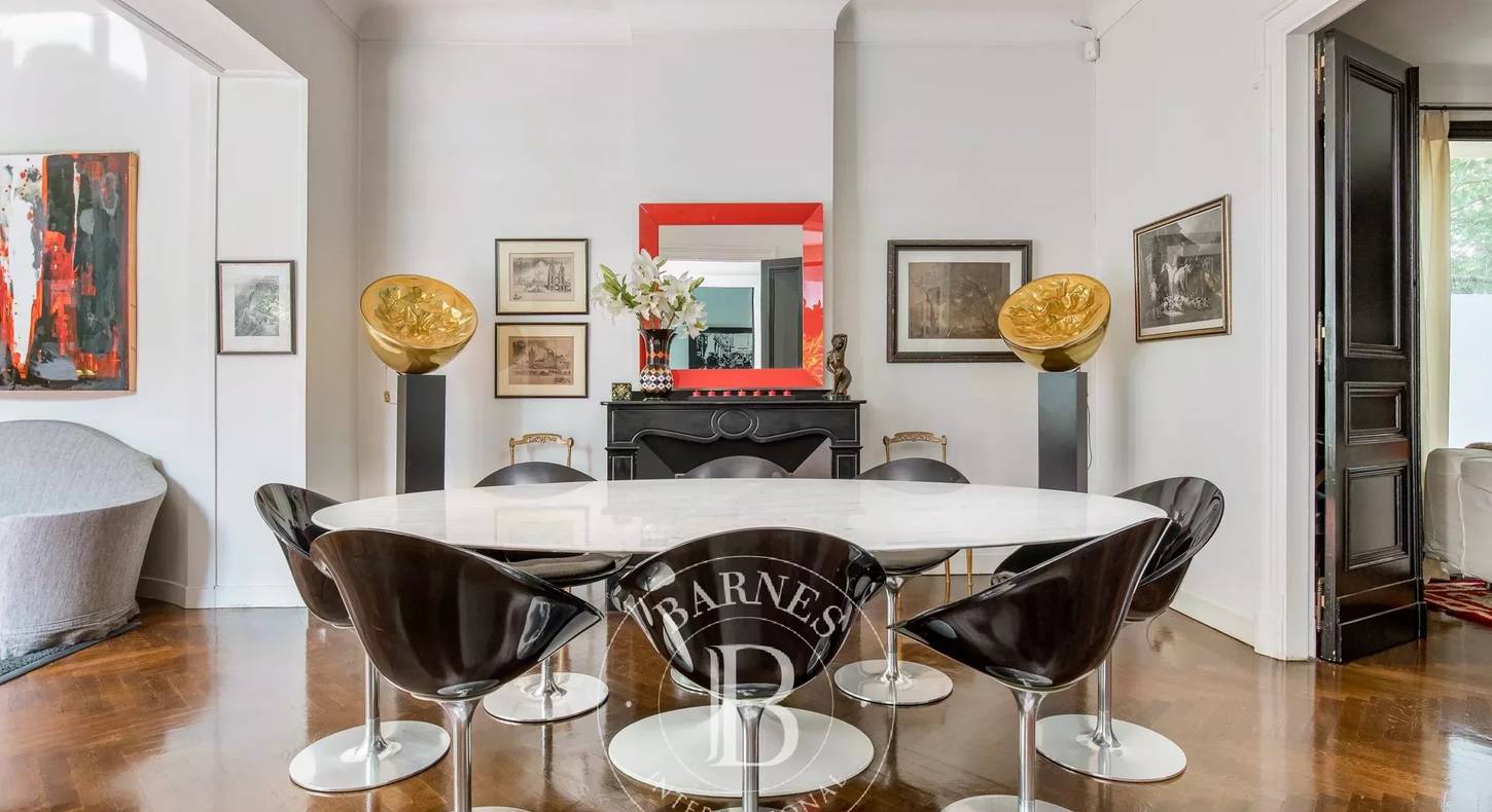 Show - BARNES Toulouse - Immobilier de luxe, appartements et maisons de prestige à Toulouse