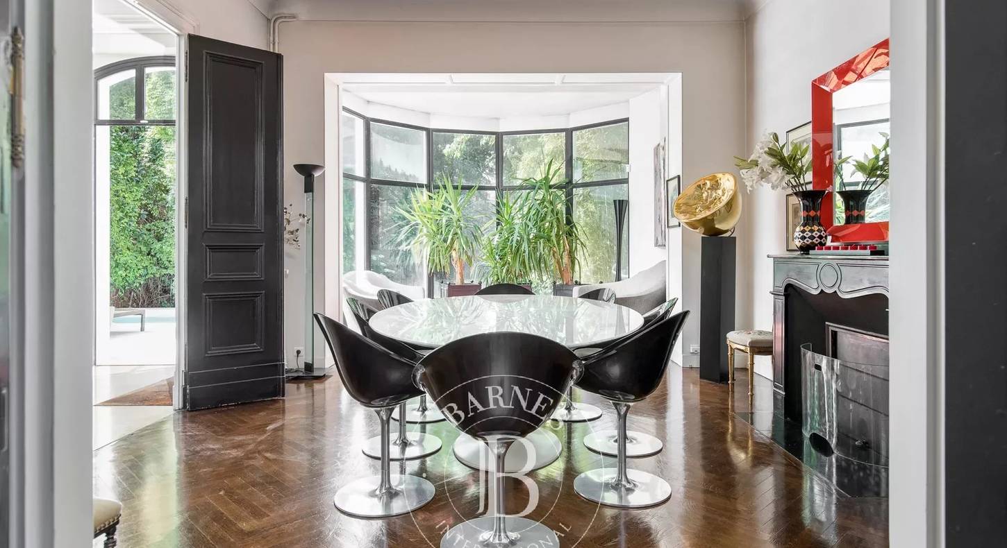 Show - BARNES Toulouse - Immobilier de luxe, appartements et maisons de prestige à Toulouse