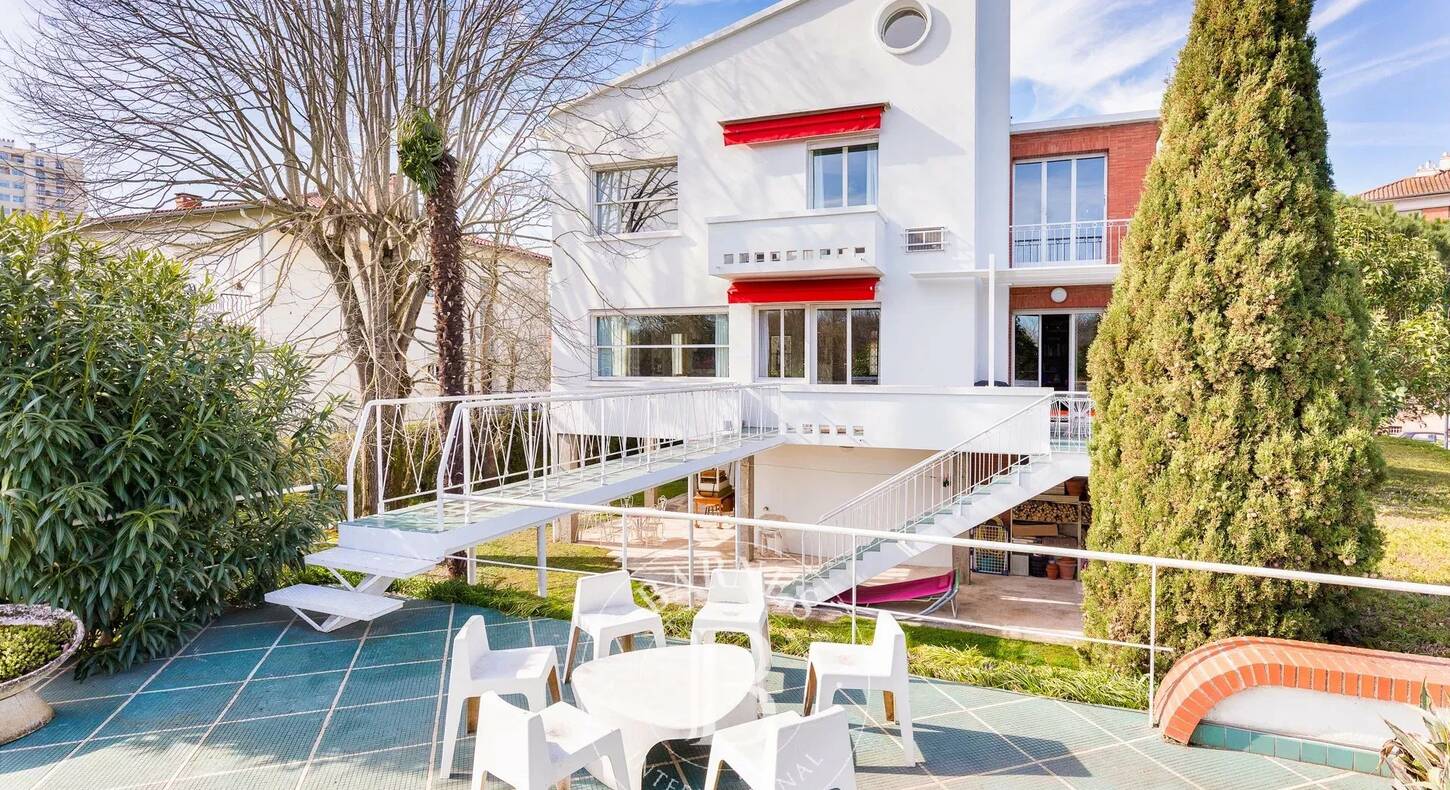 Maison d'architecte des années 1950 à vendre à Croix de Pierre Toulouse